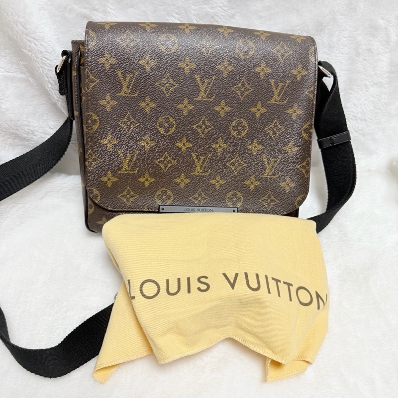 ▫️95成新▫️LV男生老花斜背包郵差包翻蓋包-0