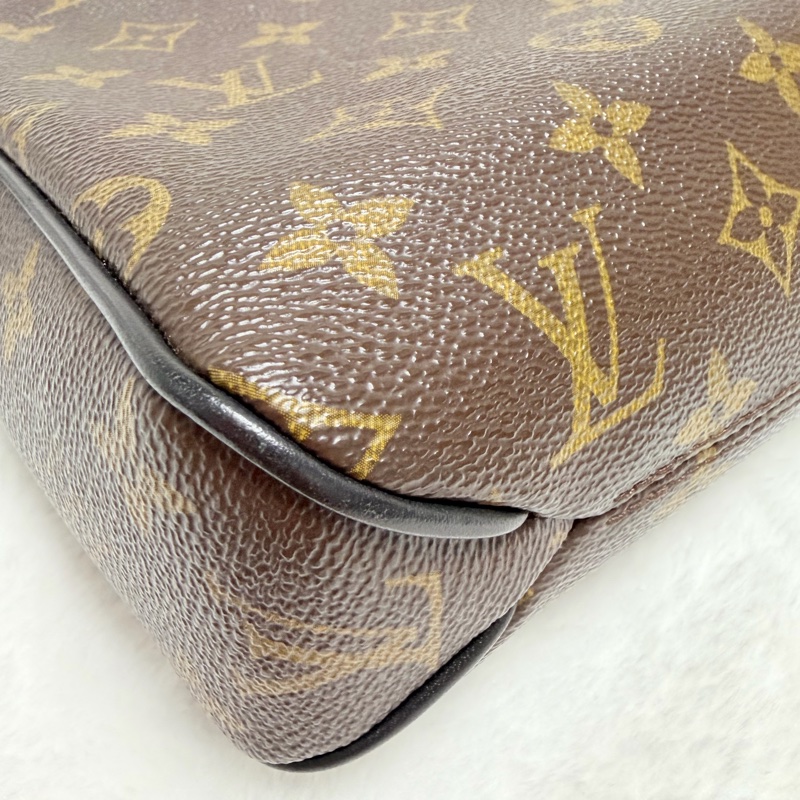 ▫️95成新▫️LV男生老花斜背包郵差包翻蓋包-9