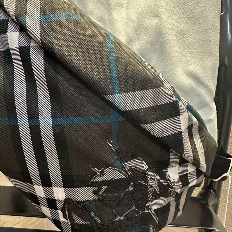 💎Han's house精品服飾💎burberry 刺繡 戰馬 腰包 意大利製 現貨 原價32500-2