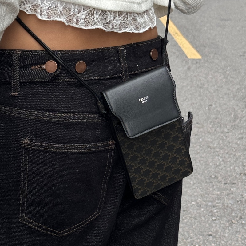 【全新品】 Celine 經典黑老花 斜背包 (專櫃45000)-2