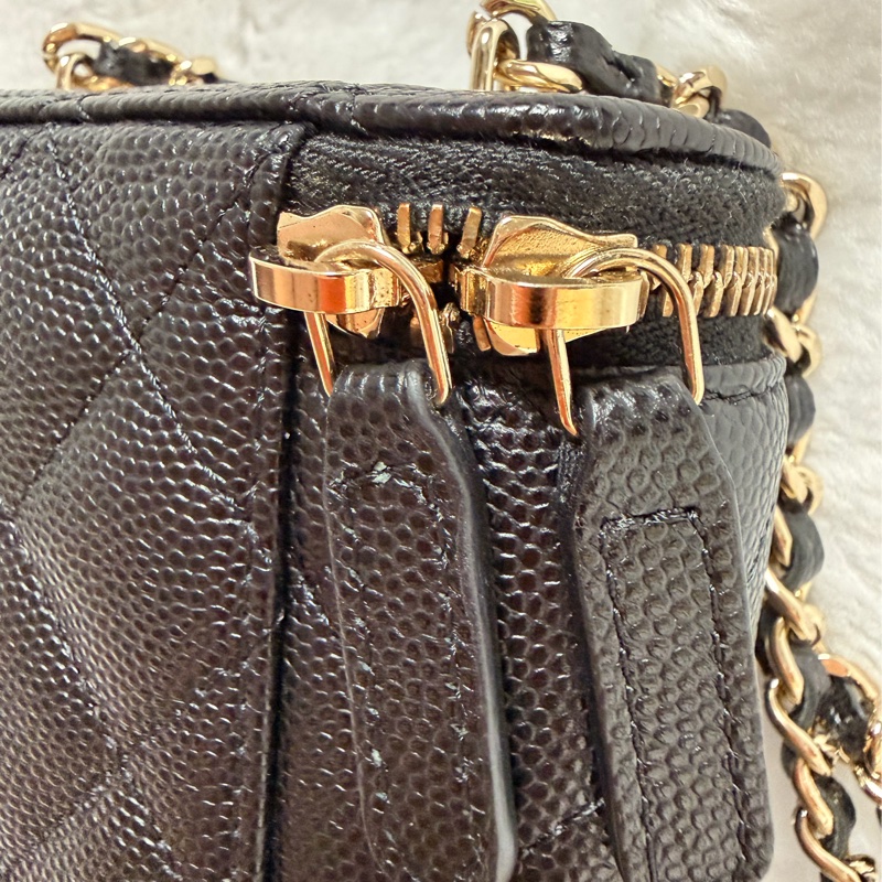 32開95新香奈兒黑金荔枝牛皮▫️香奈兒盒子包鏈條斜背包 小廢包 化妝包-24