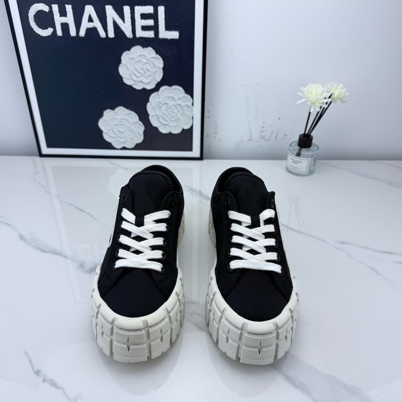 99新 Prada普拉達 黑色厚底餅乾鞋 36碼-1