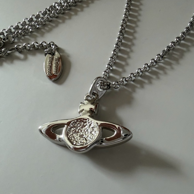 Vivienne Westwood🪐經典土星項鍊Mini Bas Relief Pendant Necklace-3