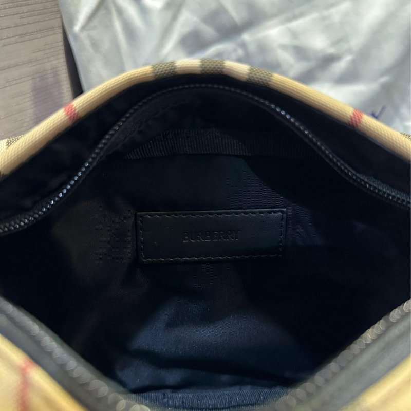 💎Han's house精品服飾💎BURBERRY Paddy 格紋 相機包 現貨 原價36900-6
