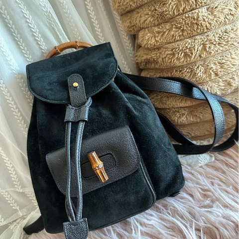 古馳 中古竹節後背包 後背包 後背包 雙肩包 黑色 黑色皮革 中古  中古包背囊 經典款 迷你 vintage gucci black suede /leather bamboo mini backpack  古董包