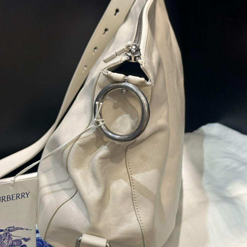 💎Han's house精品服飾💎Burberry 中號 Knight 包 現貨 原價99000-2