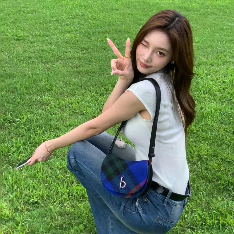 💎Han's house精品服飾💎BURBERRY 迷你 Rocking Horse 包 現貨 原價59000-0