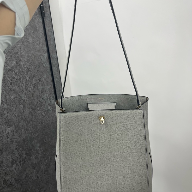 全新 Valextra水桶 brera shoulder bag 水桶包（岩石灰ash grey)-3