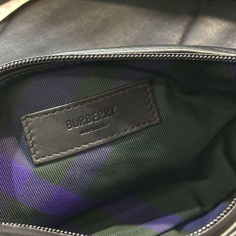 💎Han's house精品服飾💎Burberry SHIELD 小牛皮 包 現貨 原價69000-8