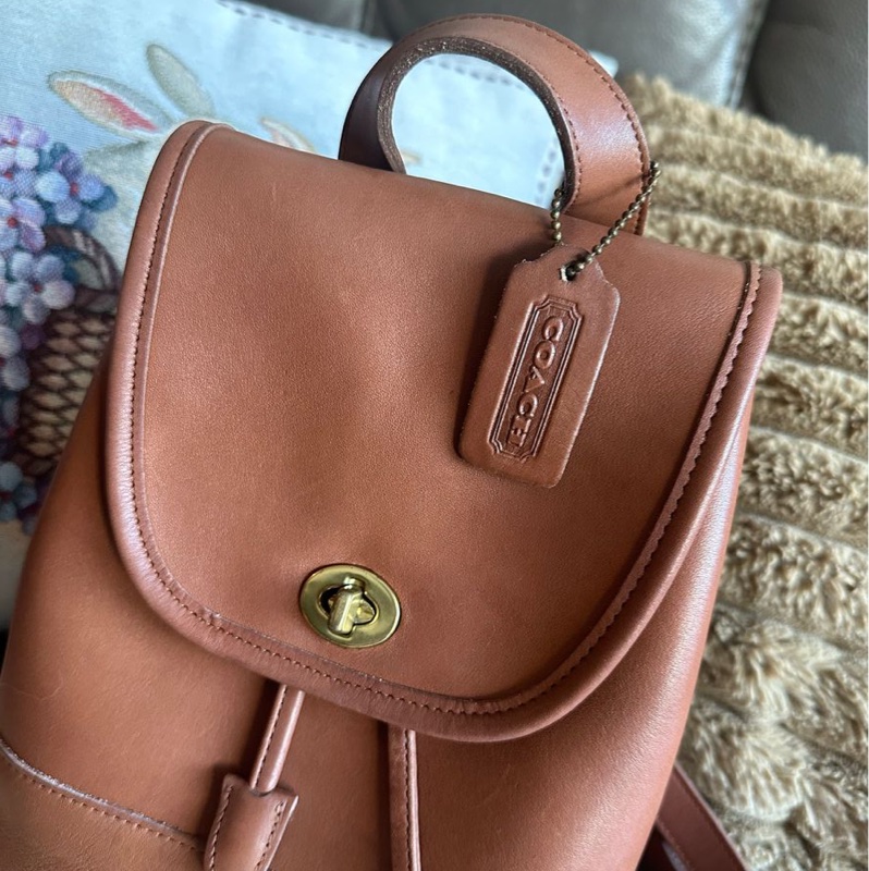 蔻馳 中古後背包 後背包 後背包 雙肩包 皮革 美式靈魂 中古  中古包背囊 經典款 迷你  美式復古 vintage coach mini backpack-4
