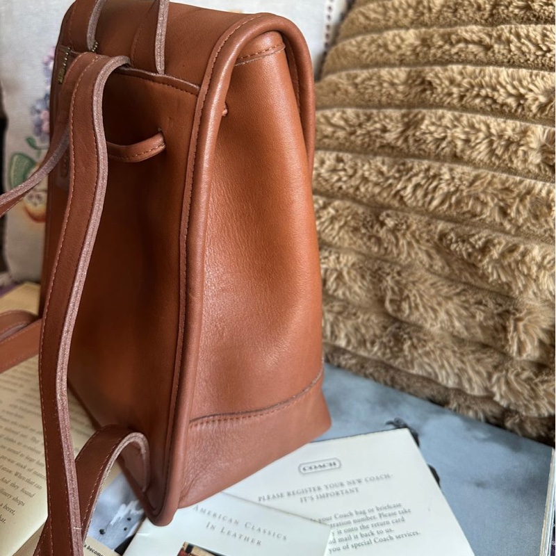 蔻馳 中古後背包 後背包 後背包 雙肩包 皮革 美式靈魂 中古  中古包背囊 經典款 迷你  美式復古 vintage coach mini backpack-17