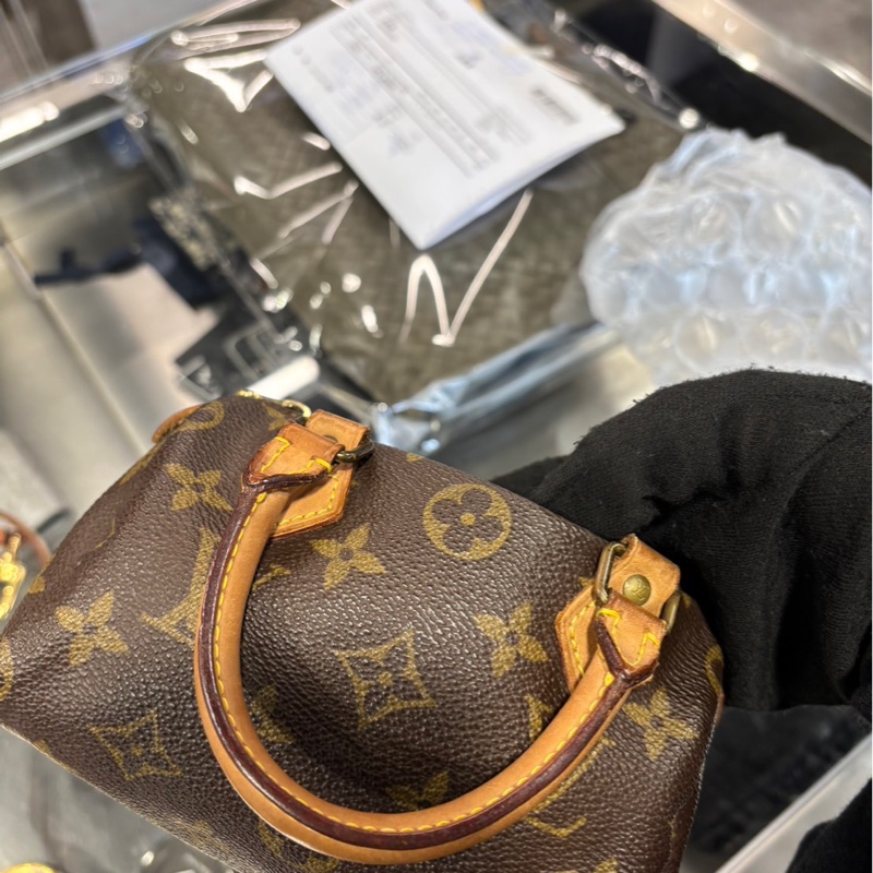 Louis Vuitton Nano Speedy 中古-4