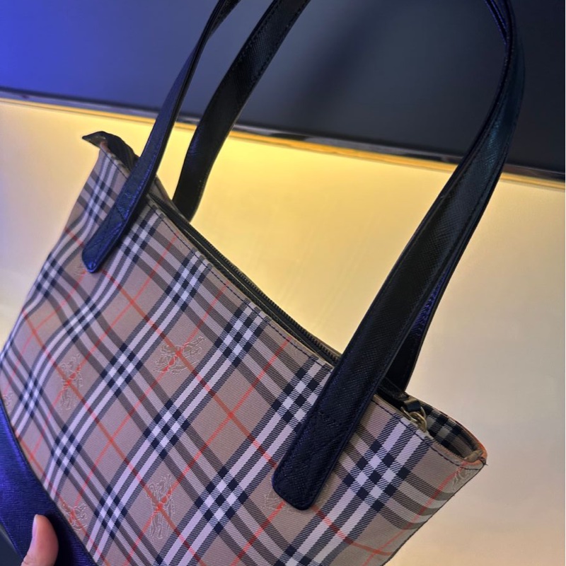 博柏利 托特包 手提包 很新 腋下包 側背包  英倫風 黑色皮革老花 米色底格紋帆布 中古包 復古包 古董包 burberry nova check shoulder bag tote bag-22
