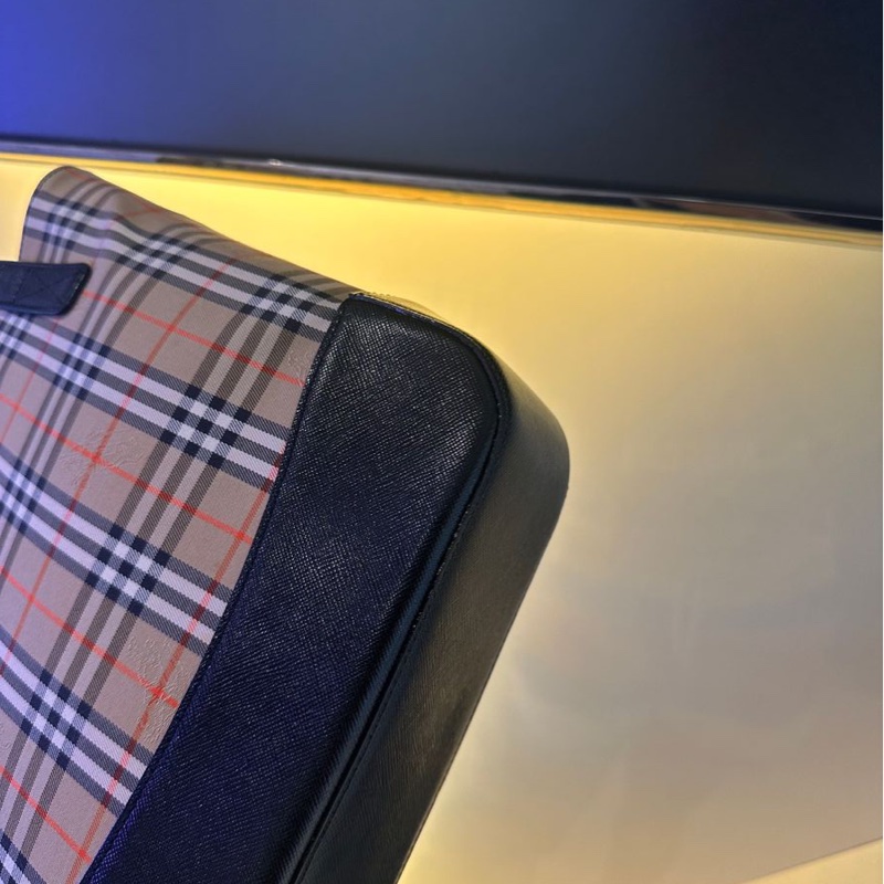 博柏利 托特包 手提包 很新 腋下包 側背包  英倫風 黑色皮革老花 米色底格紋帆布 中古包 復古包 古董包 burberry nova check shoulder bag tote bag-23