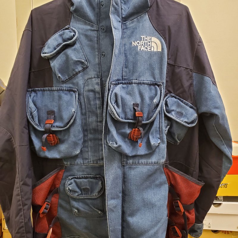 The North Face UE 男款藍色牛仔拼接CORDURA耐磨連帽外套-0