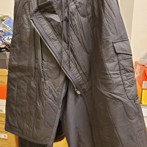 Y-3 Solid Color Asymmetrical Layered Wide-Leg Casual Pants HB3352