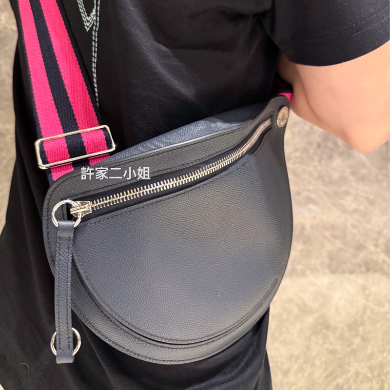 Hermes 97.98新閒置(2023年購入B刻)Petite Course月亮馬鞍包-3