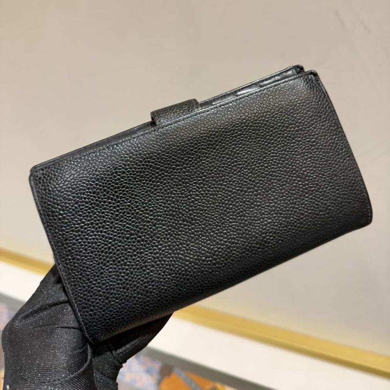 Chanel絕版大雙c 黑魚子醬 釦式長夾-3