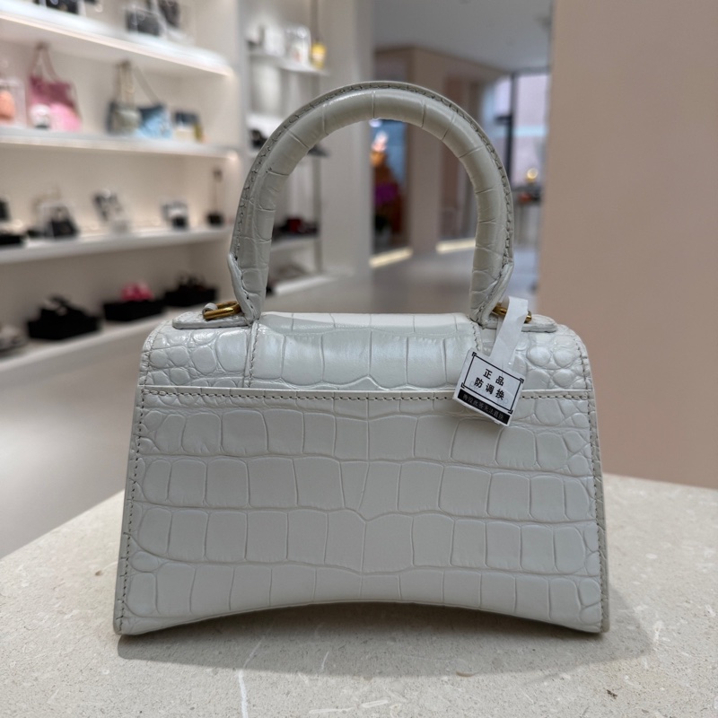 Balenciaga巴黎世家 hourglass 金扣鰐魚紋沙漏包 鰐魚紋牛皮 迷你 女白色。-1