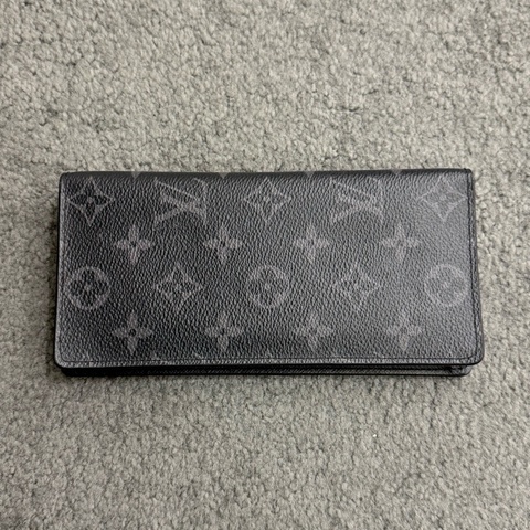 LouisVuitton路易威登 黑武士老花 BRAZZA 長錢包 對折款錢包 尺寸約19×10cm