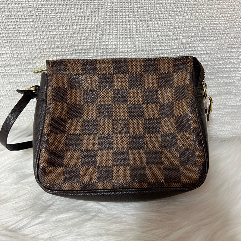 LV 棋盤格小方胖-1