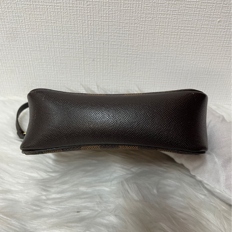 LV 棋盤格小方胖-5