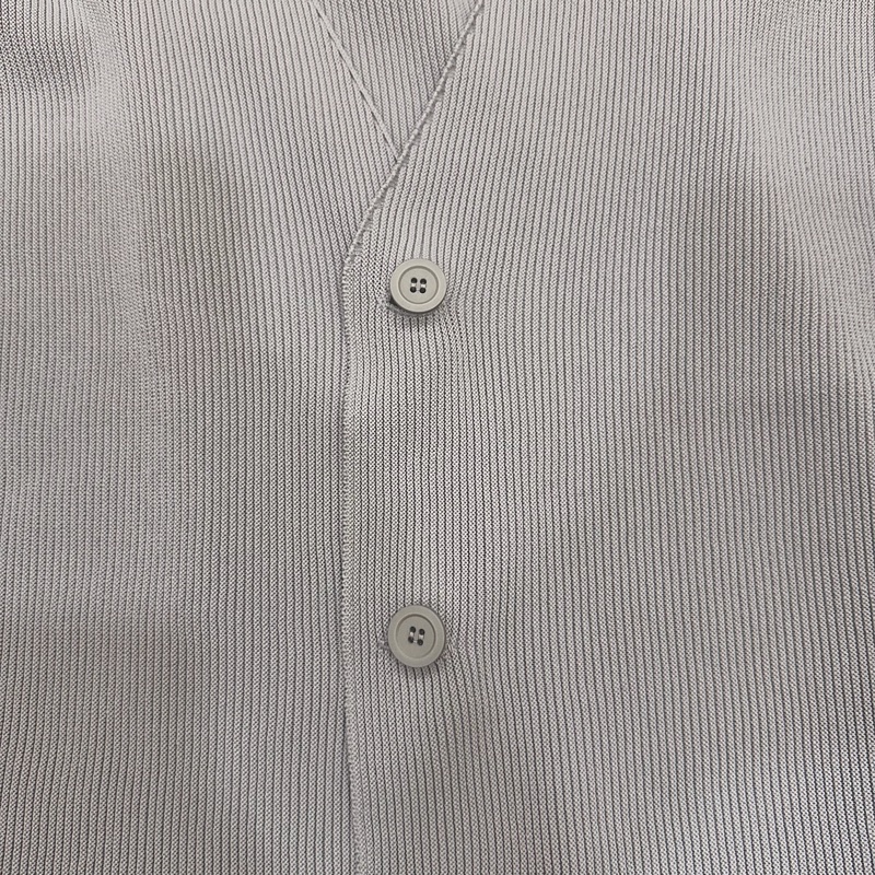 Homme Plisse V領鈕扣開襟衫-2