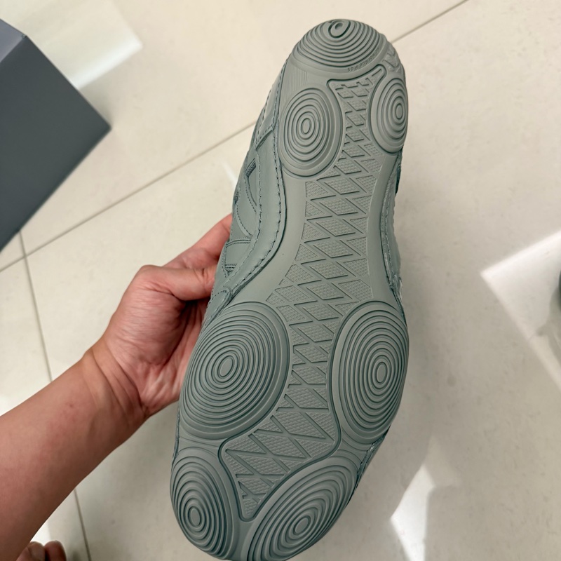 三宅一生 限量版聯名球鞋-6