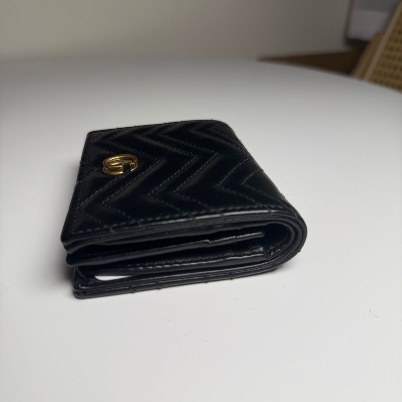 GUCCI Marmont 466492黑色金釦馬夢車線山型紋扣式拉鍊零錢袋短夾-3