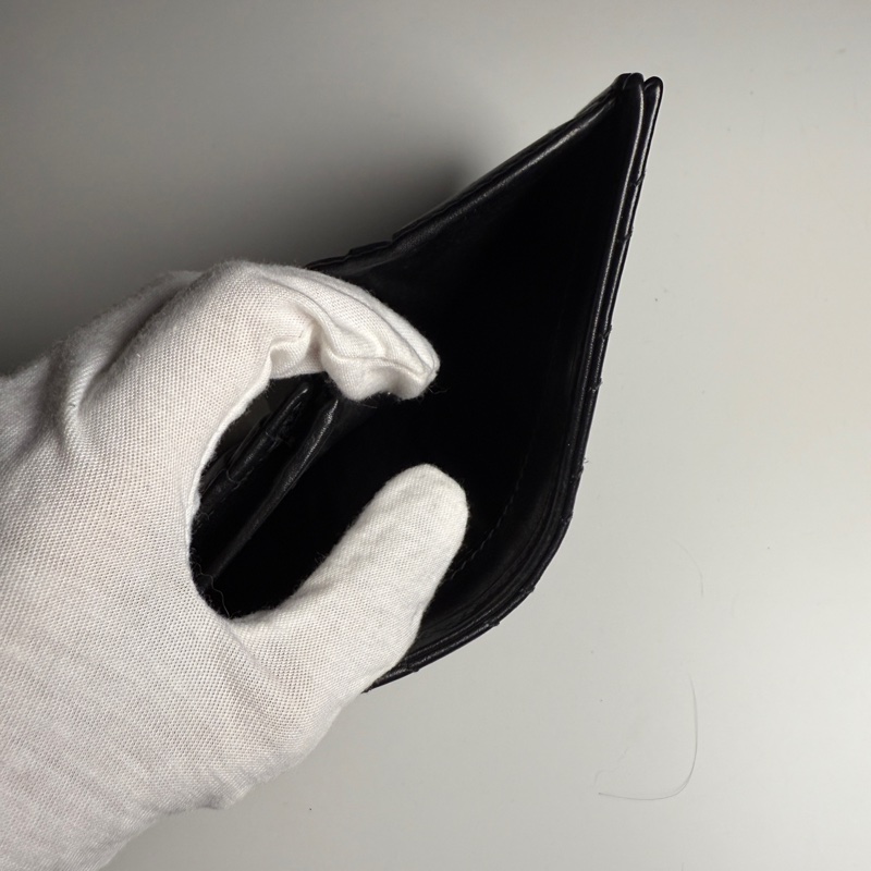 GUCCI Marmont 466492黑色金釦馬夢車線山型紋扣式拉鍊零錢袋短夾-9