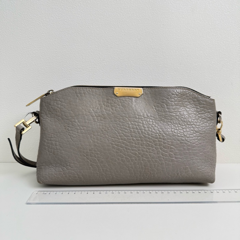 Burberry/博柏利 牛皮 斜挎包 金扣-1