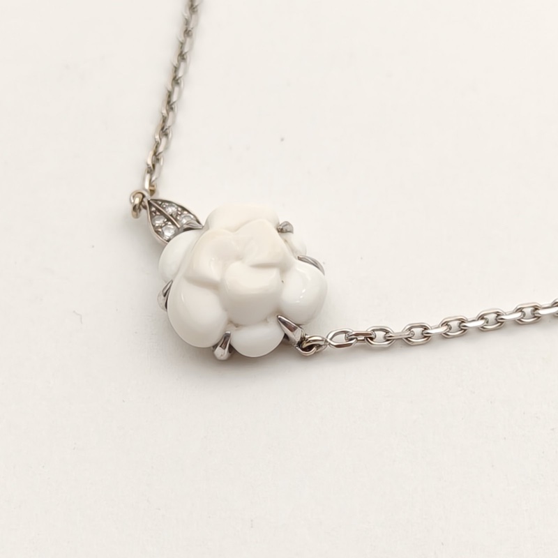 CHANEL 18K白金鑽石Camelia白山茶花手鏈-1