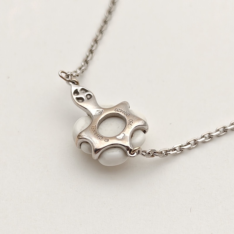 CHANEL 18K白金鑽石Camelia白山茶花手鏈-2