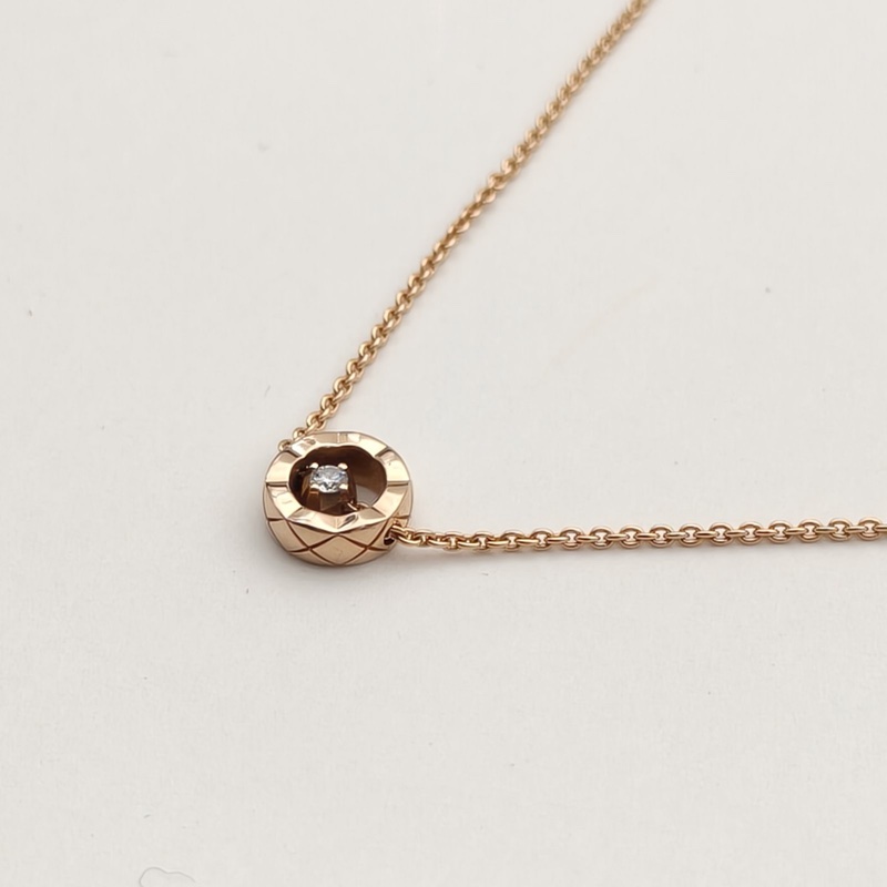 CHANEL 18K玫瑰金鑽石COCOCRUSH系列水冰月鑲鑽手鏈-1