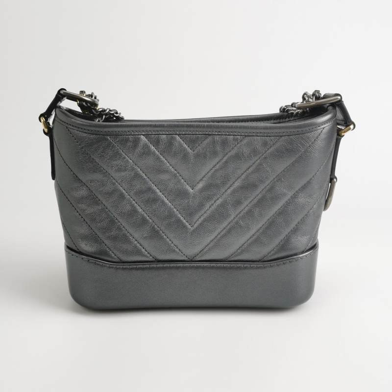 Chanel Gabrielle流浪包小號油蠟皮V紋絎縫雙鏈設計單肩包斜挎包-4