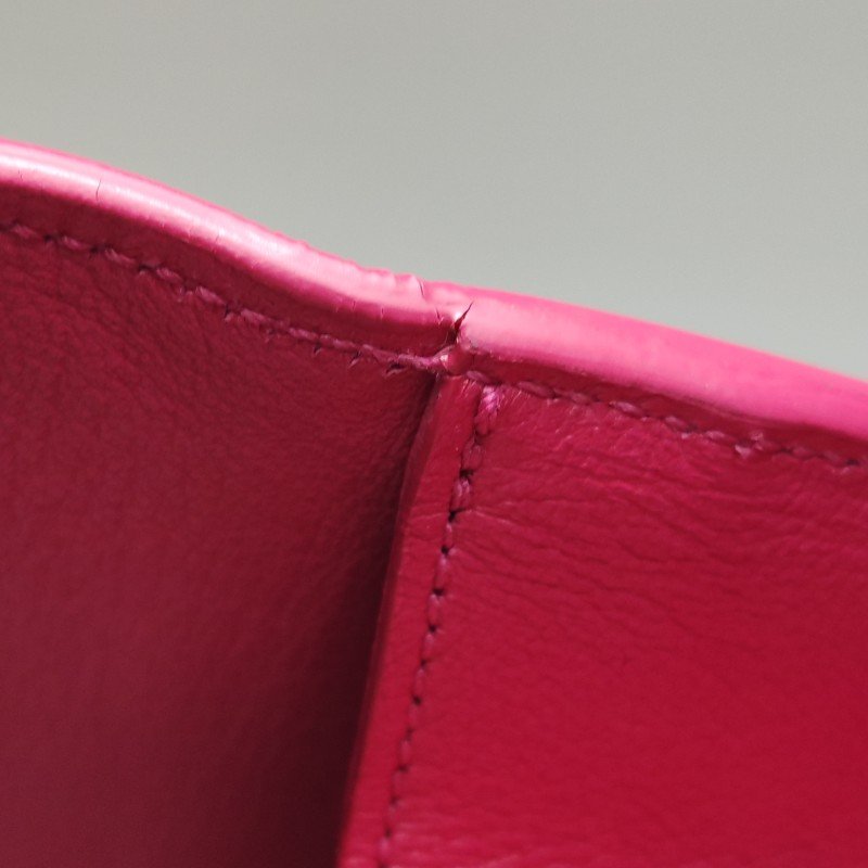 Saint Laurent 牛皮純色字母Logo手拿包-17