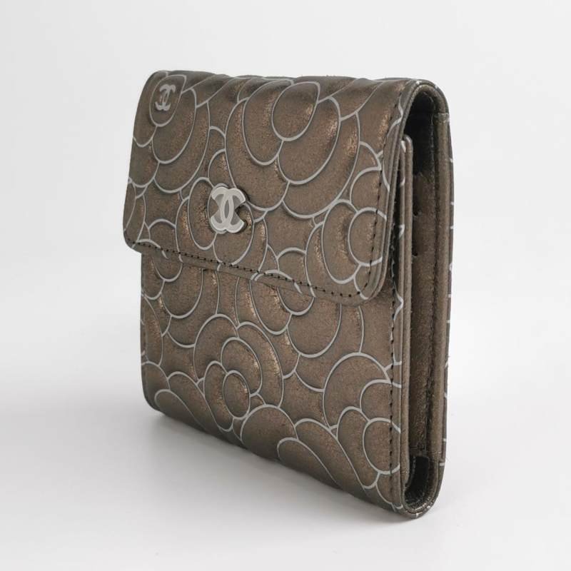 Chanel磨砂皮純色山茶花印花雙Clogo皮夾-1