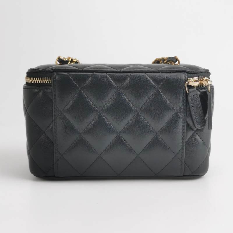 ChanelVanity Case羊皮純色菱格絎縫金球雙C標 識斜背包單肩包-4