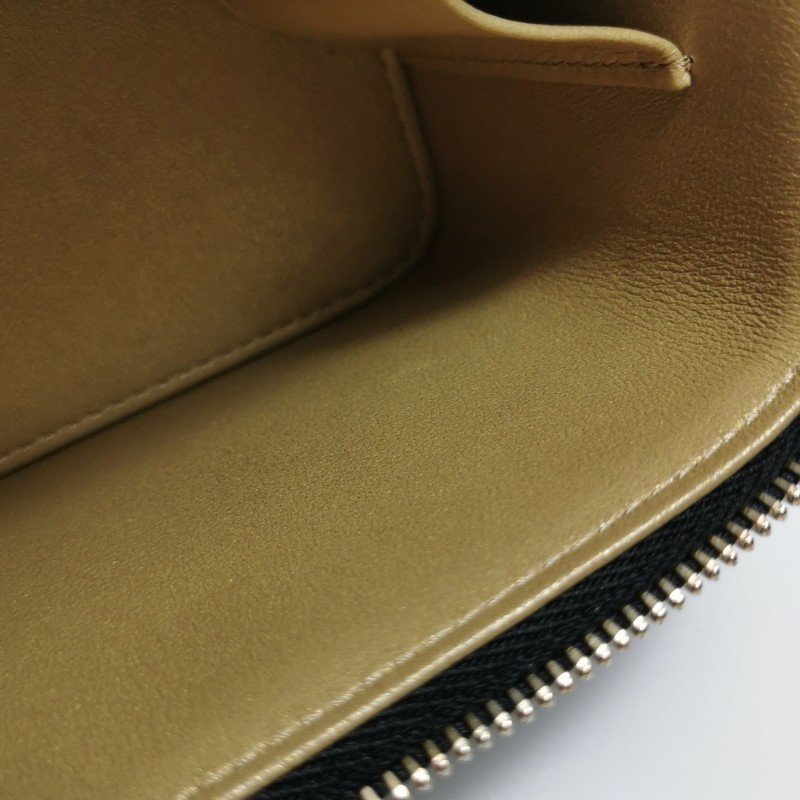 ChanelVanity Case羊皮純色菱格絎縫金球雙C標 識斜背包單肩包-10