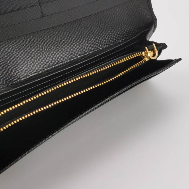 Prada牛皮純色字母Logo蝴蝶結裝飾皮夾-5