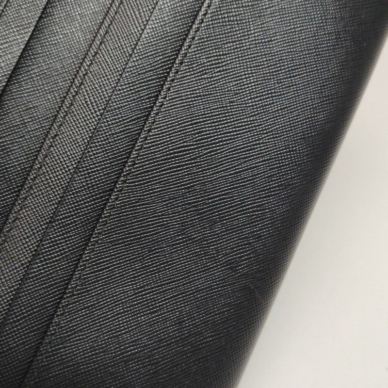 Prada牛皮純色字母Logo蝴蝶結裝飾皮夾-7