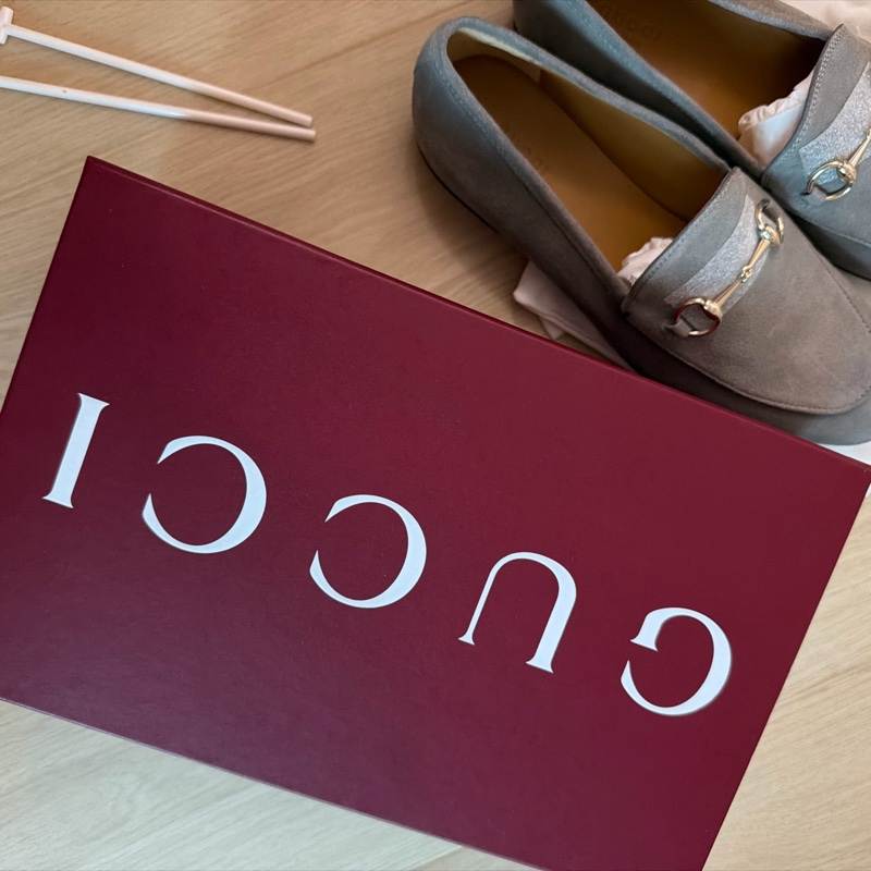 全新 GUCCI LOAFERs size 39-11