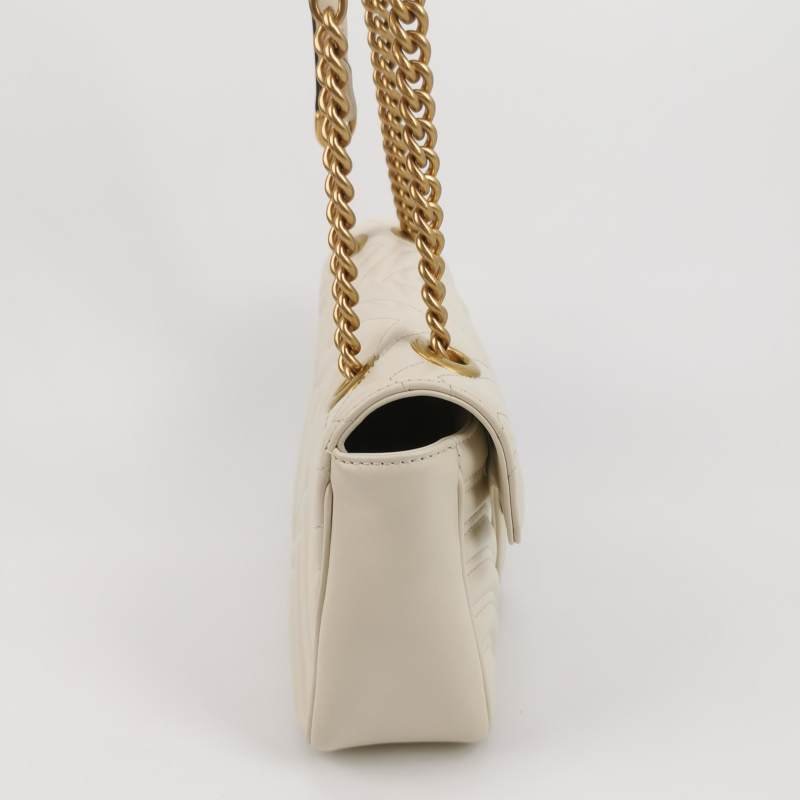 Gucci GG Marmont中型牛皮V紋絎縫雙G標誌口 蓋包肩背包-3