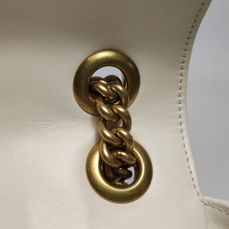 Gucci GG Marmont中型牛皮V紋絎縫雙G標誌口 蓋包肩背包-14