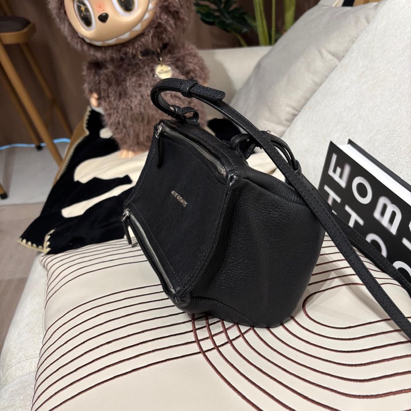 Givenchy Pandora Mini Crossbody Bag 黑色,-1