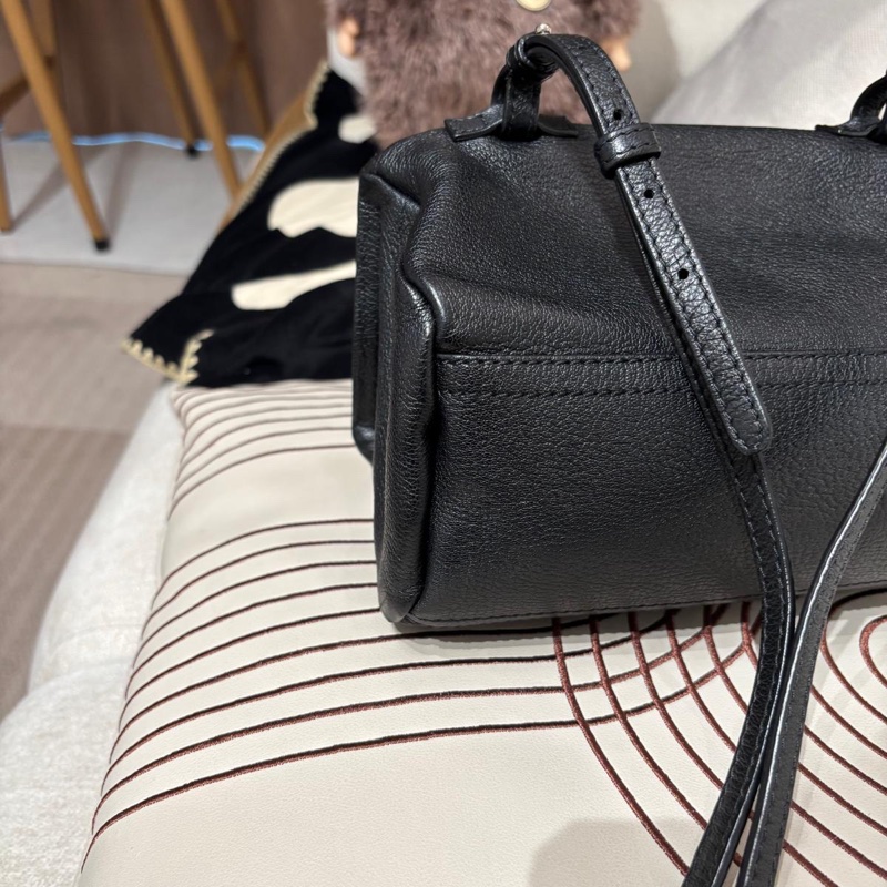 Givenchy Pandora Mini Crossbody Bag 黑色,-6