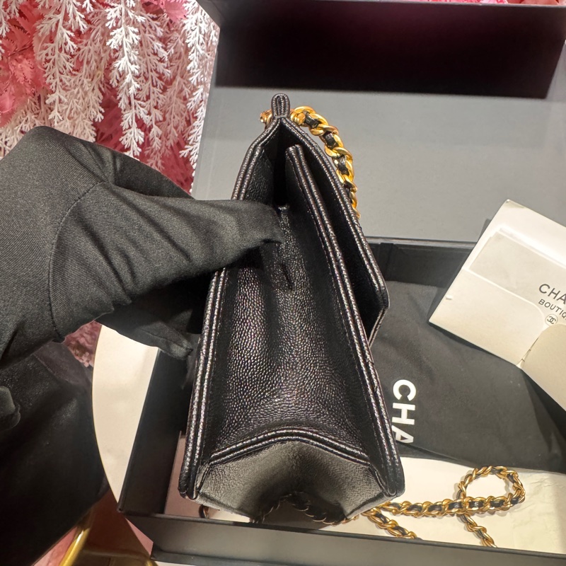 Chanel 黑金荔枝皮斜背包/王吉娜古董精品-2