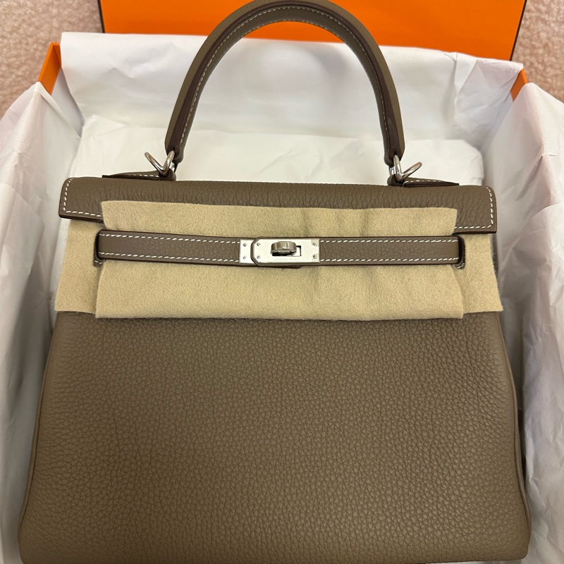 全新全套 Hermès Kelly25 大象灰 銀扣 Togo皮 W刻 24年12月購證-0