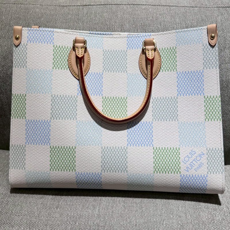 Louis VuittonOnTheGo MM 托特包-2