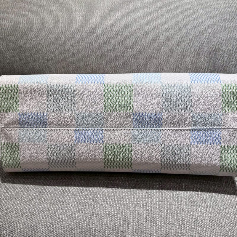 Louis VuittonOnTheGo MM 托特包-3